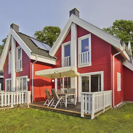 Wellenlaeufer Haus - Sauna, Terrasse, Garten Holiday home Glowe