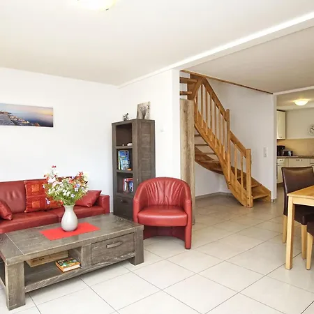 Holiday home Wellenlaeufer Haus - Sauna, Terrasse, Garten