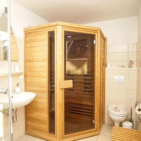 Wellenlaeufer Haus - Sauna, Terrasse, Garten Holiday home